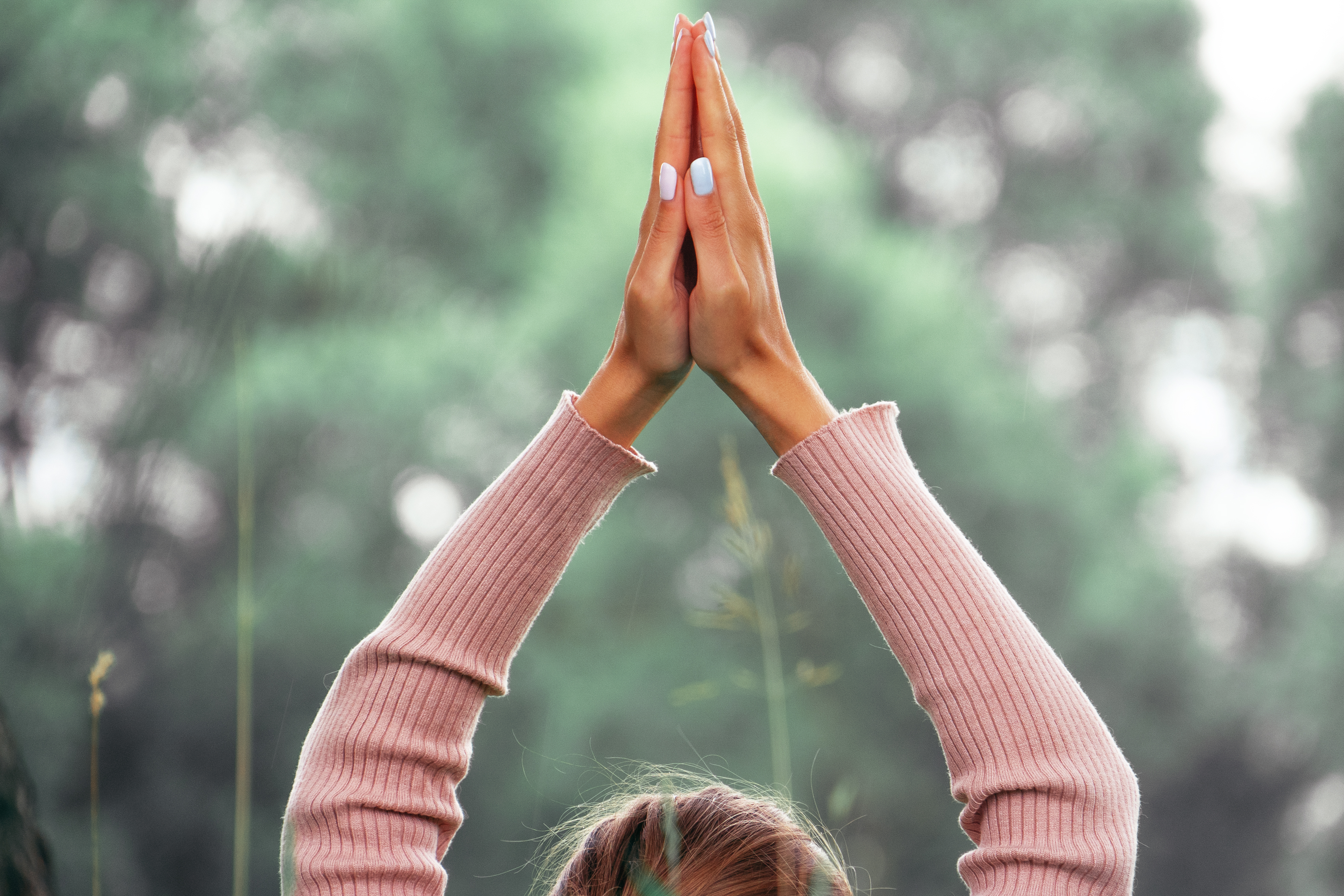 Découvrez comment cultiver une relation maternante avec votre sommeil pour un repos réparateur et un bien-être durable.