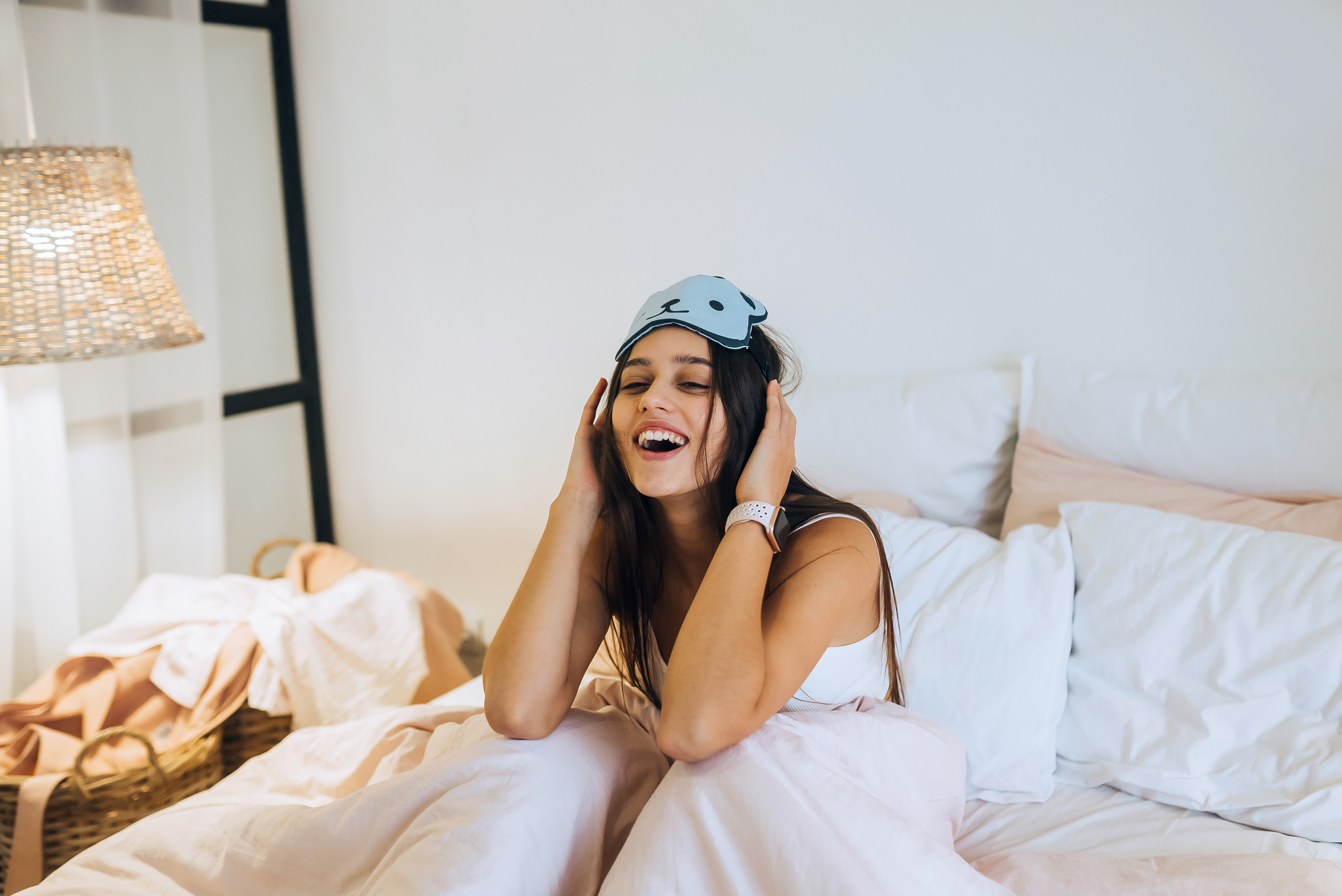 Découvrez comment intégrer des moments de gratitude et de bilan positif pour améliorer votre bien-être quotidien.