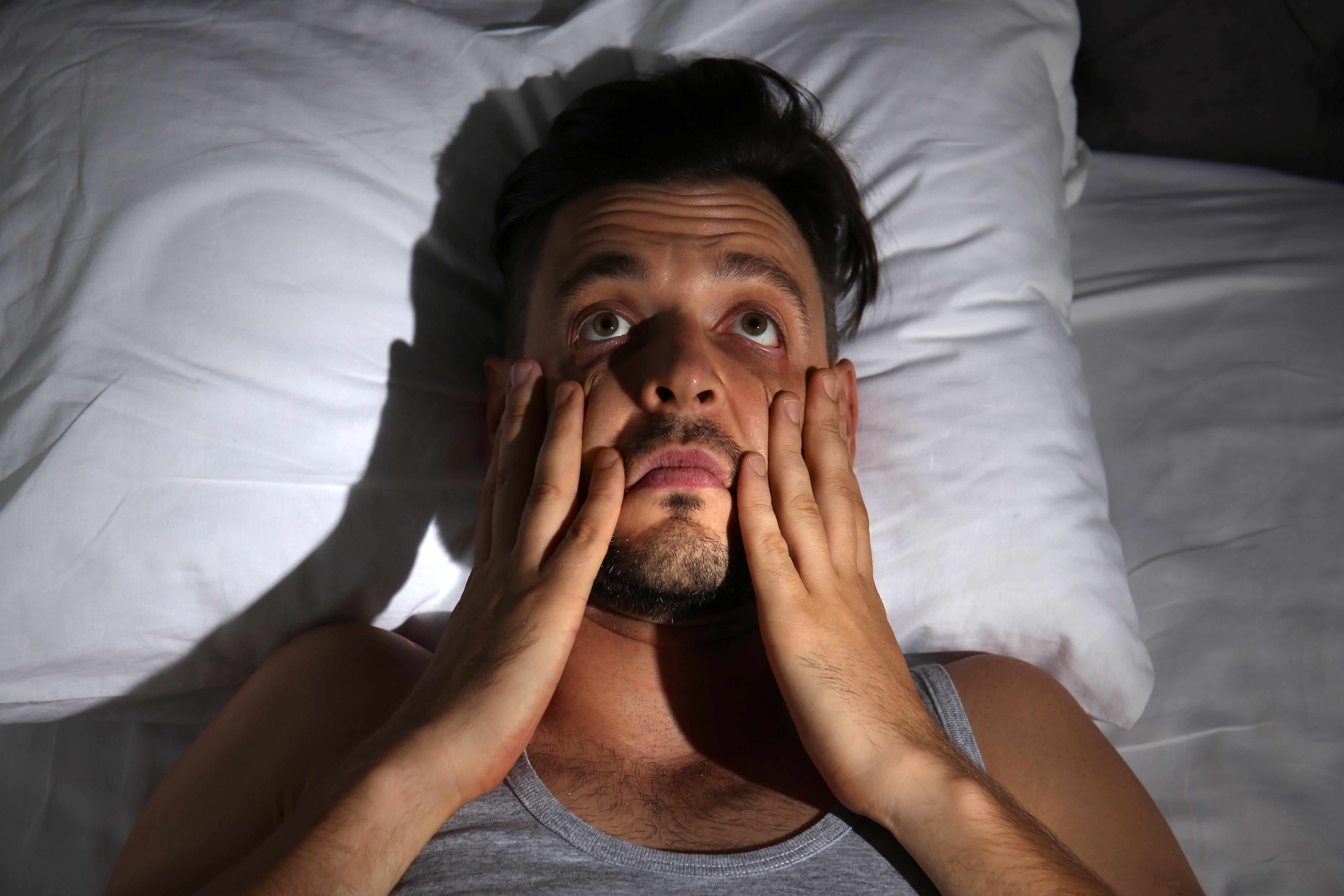 Découvrez des techniques d'apaisement immédiat pour calmer stress et anxiété rapidement : respiration profonde, relaxation musculaire, visualisation et mantras.